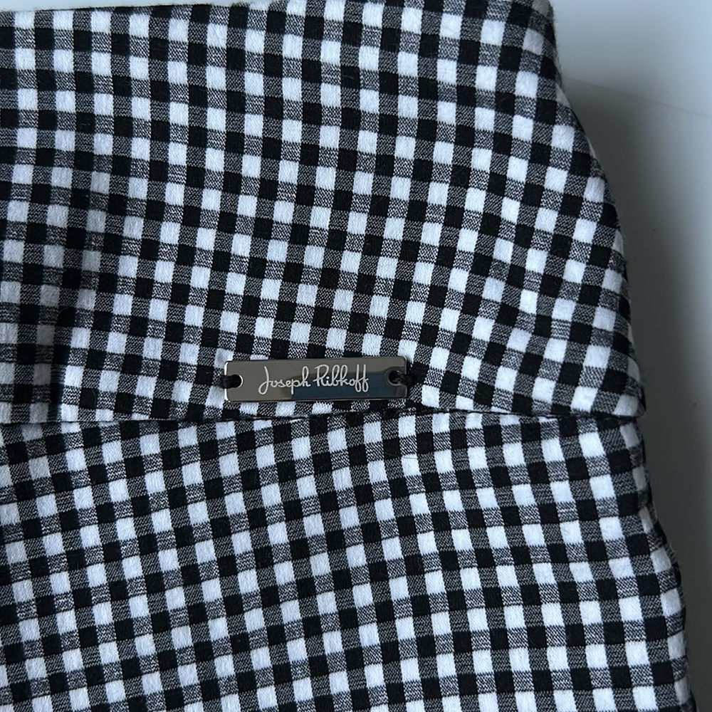 Joseph Ribkoff pant. New without tags. - Picture 5 of 7